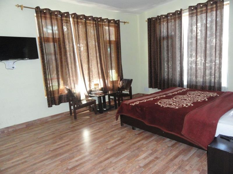 Arjun Kutter Cottages - Manali (Himachal Pradesh) — Photos 2